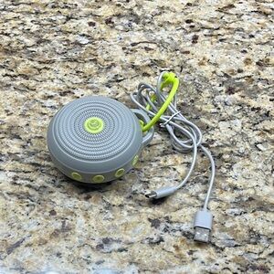 HUSHH by YOGASLEEP portable sound machine